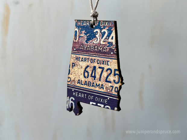Alabama Vintage License Plate Ornament Magnet
