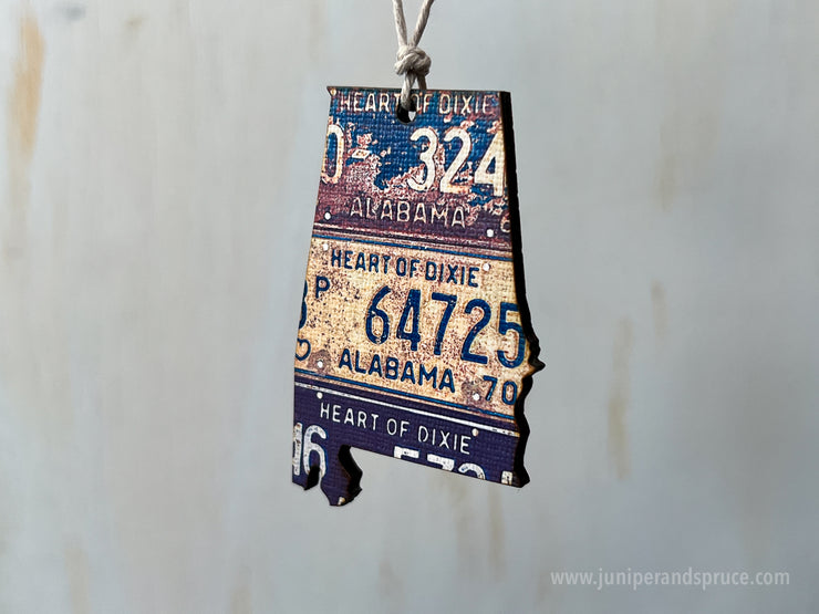Alabama Vintage License Plate Ornament Magnet