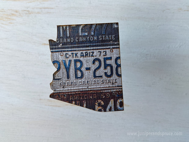 Arizona Vintage License Plate Ornament Magnet