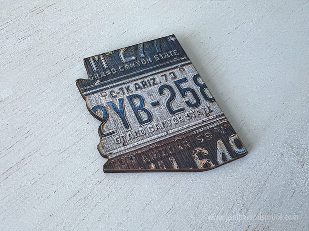 Arizona Vintage License Plate Ornament Magnet