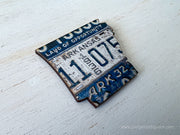 Arkansas Vintage License Plate Ornament Magnet