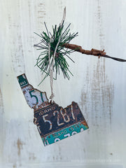 Idaho Vintage License Plate Ornament Magnet