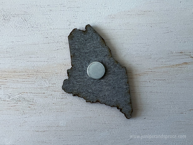 Maine Vintage License Plate Ornament Magnet