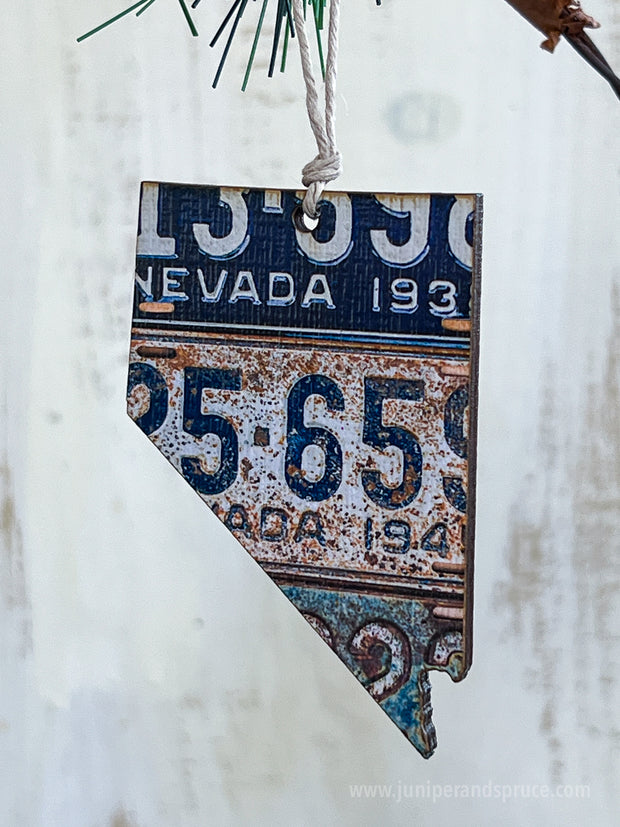 Nevada Vintage License Plate Ornament Magnet