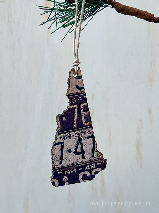 New Hampshire Vintage License Plate Ornament Magnet