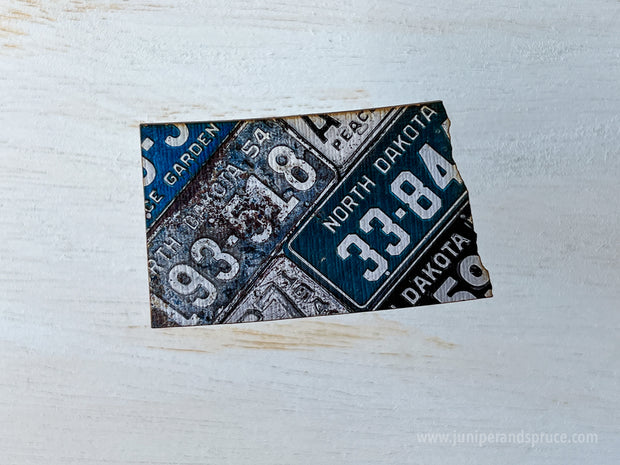 North Dakota Vintage License Plate Ornament Magnet