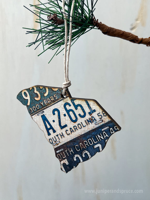 South Carolina Vintage License Plate Ornament Magnet