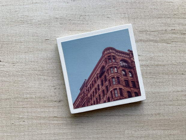 Magnet - Minneapolis Building
