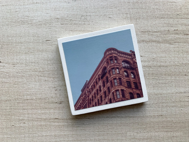 Magnet - Minneapolis Building