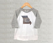 Missouri Youth Raglan T-Shirt - Vintage License Plate Art
